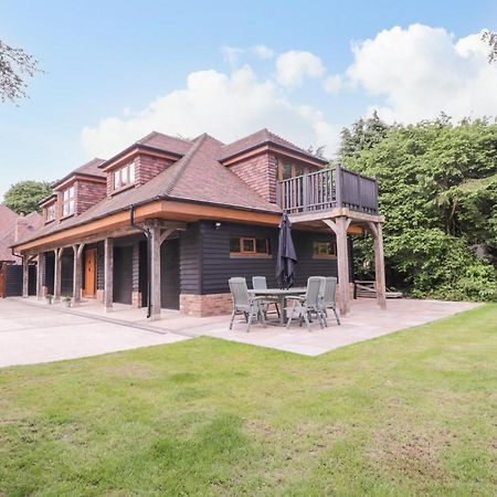 The Barn At Mulberry Lodge Мейдстон Экстерьер фото